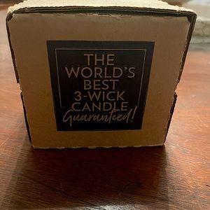 Bath & Body THE WORLD'S BEST 3-WICK CANDLE Guaranteed! (Summer BOARDWALK)